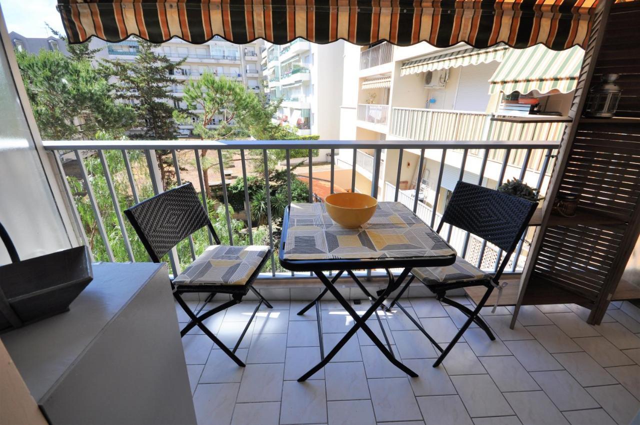 Appartement Des Fleurs นีซ ภายนอก รูปภาพ