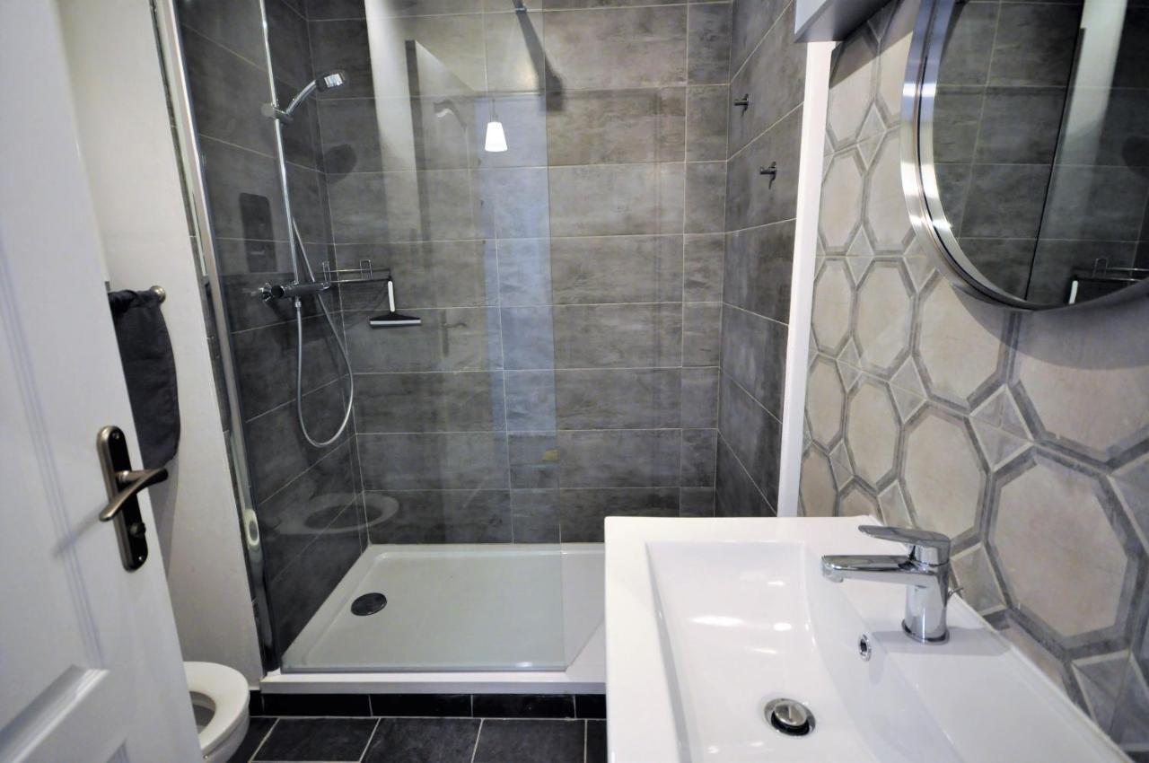 Appartement Des Fleurs นีซ ภายนอก รูปภาพ